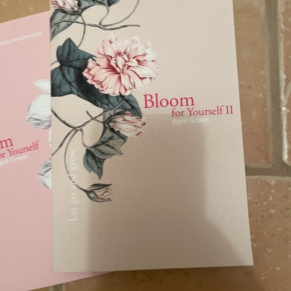 April Green Poetry Book Bundle. - Picture 4 of 7